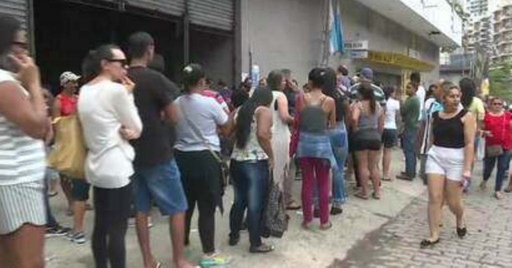 Abstenção no RJ: jovens de 21 a 24 anos lideram ausências