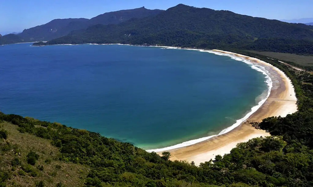 Angra dos Reis terá voos diretos no réveillon e carnaval