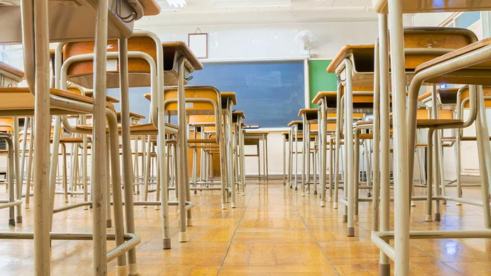 Brasil tem 63,9 milhões sem educação básica completa, diz estudo