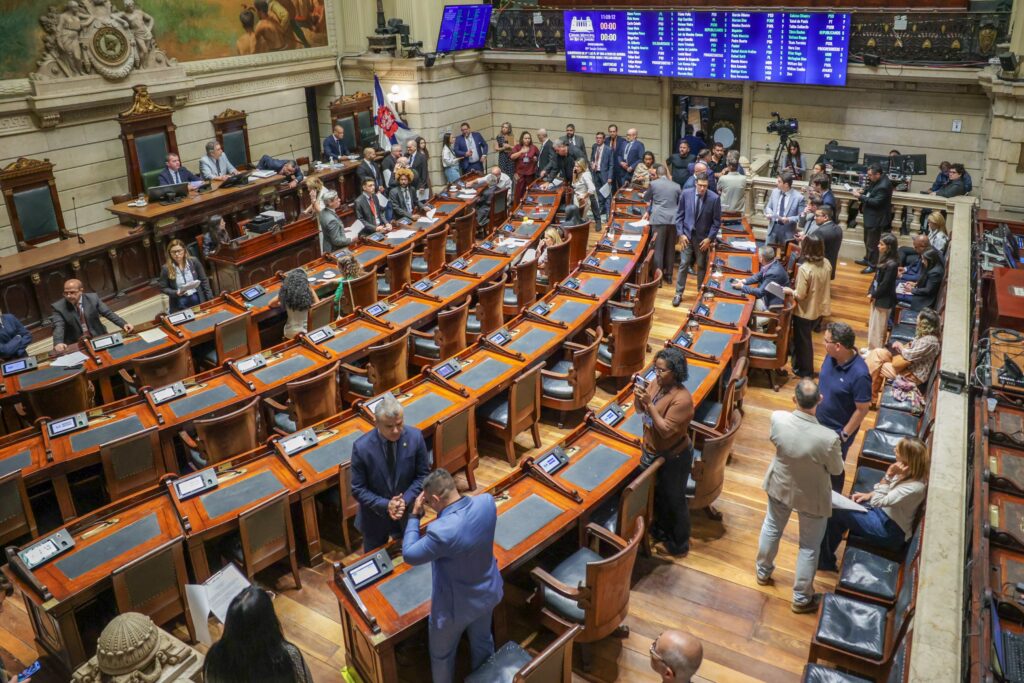 Câmara do Rio aprova orçamento de R$ 55,2 bilhões para 2027