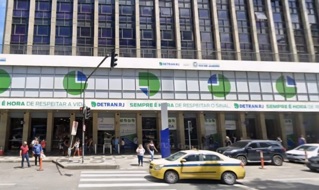 Detran-RJ isenta multa por atraso na transferência de veículos