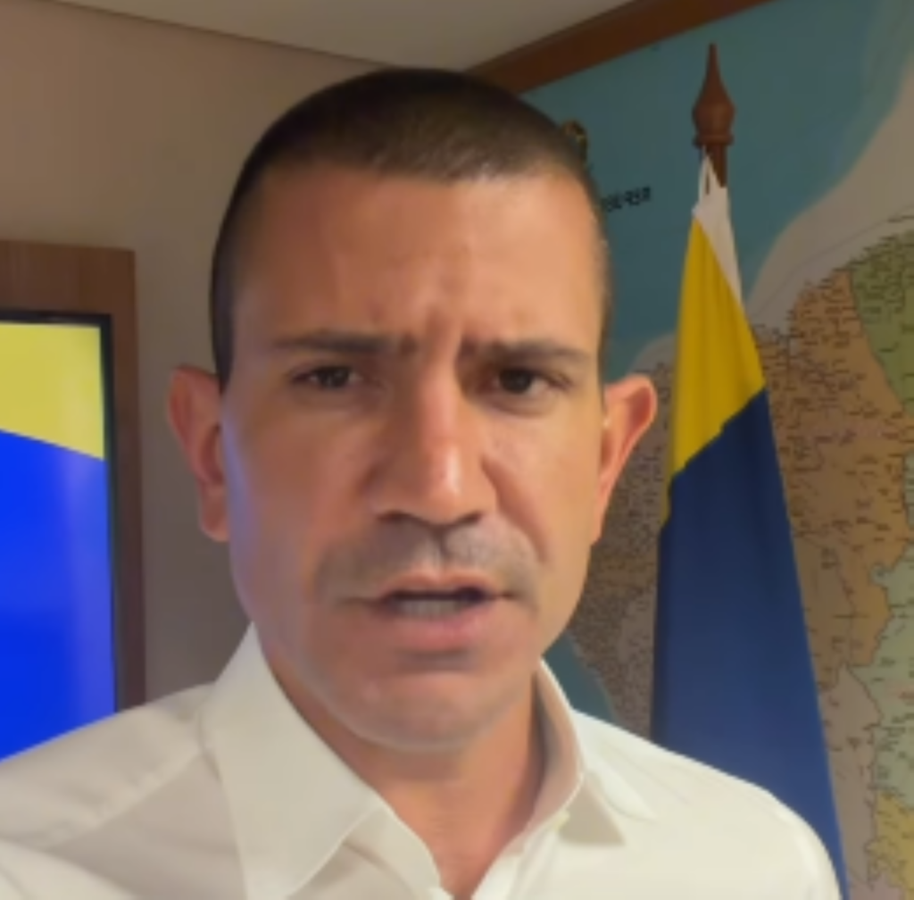 Douglas Ruas reconhece derrota de Flávio Bolsonaro nas eleições