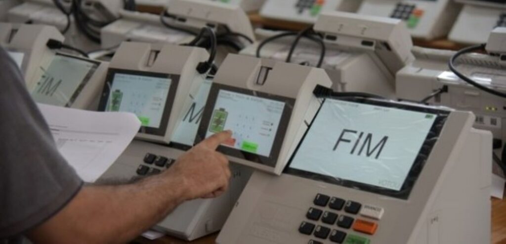 Eleições somam 1,8 milhão de votos sob disputa judicial no país