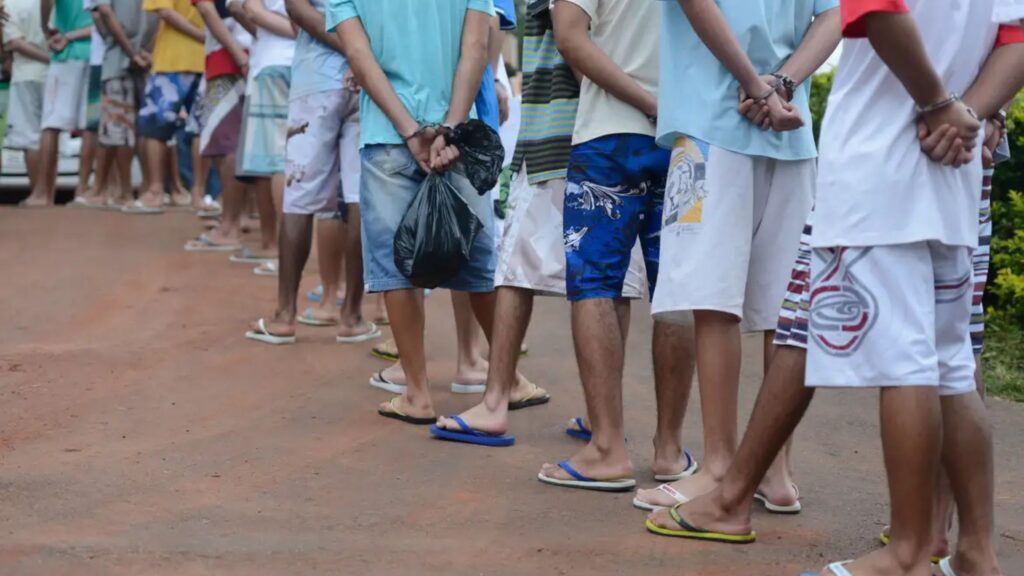 Falta de vagas no Degase deixa 600 adolescentes na fila