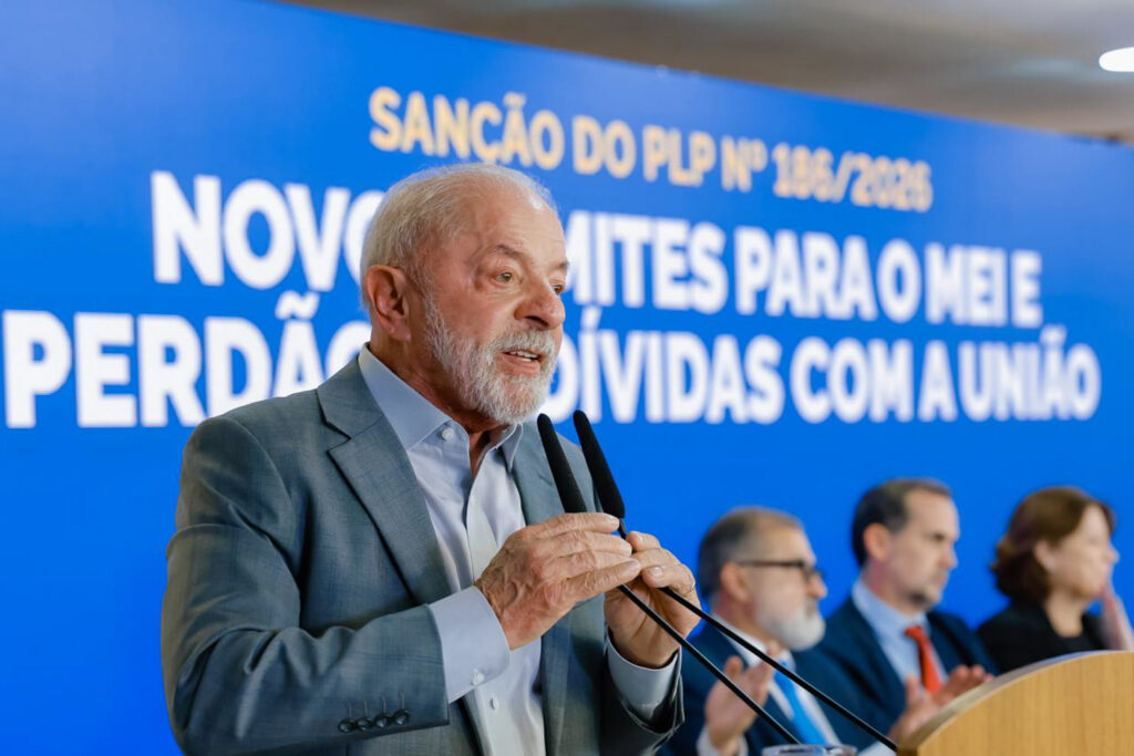 Governo envia mensagens sobre prova de vida do INSS no segundo turno