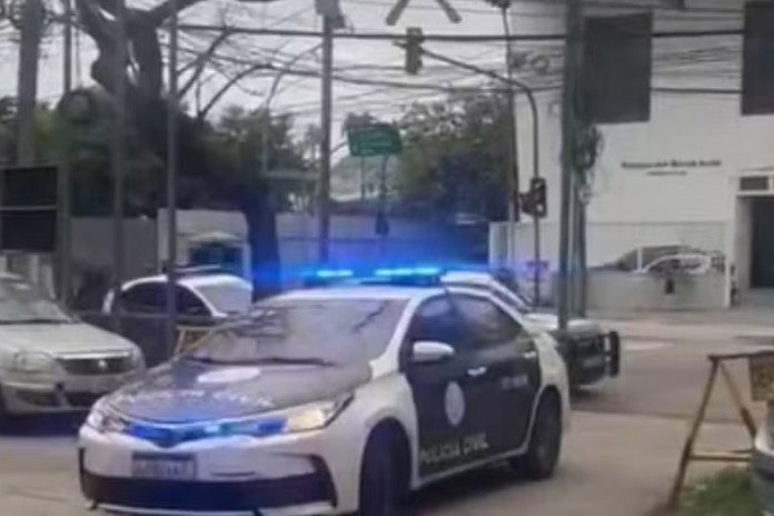Homem fere policial em operação contra fraudes em Copacabana