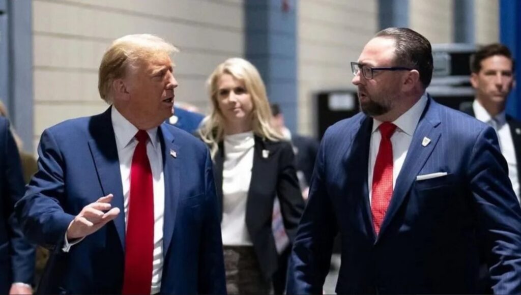 Jason Miller publica discurso de Flávio sobre a eleição no Brasil