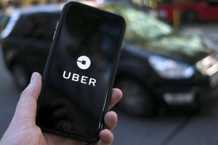 Justiça do Rio manda Uber indenizar clientes por extravio no Flash