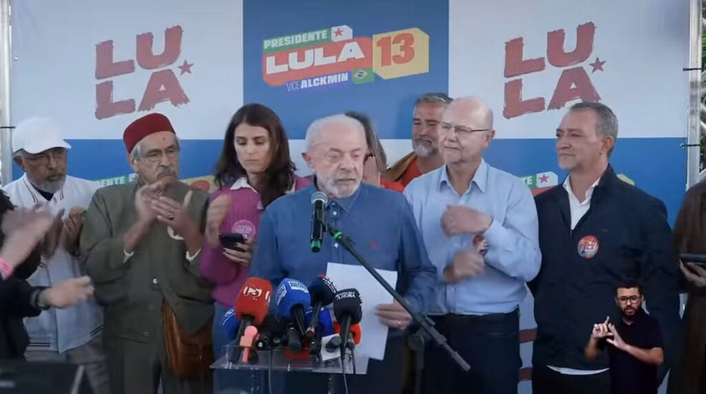 Lula em Porto Alegre critica avanço da direita no Rio Grande do Sul
