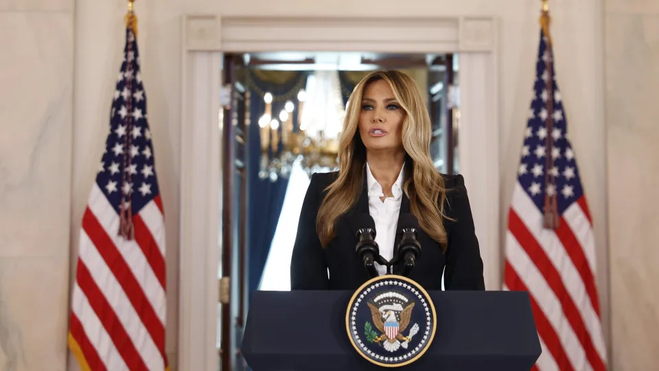 Melania Trump mediou trégua em Olechki, dizem EUA