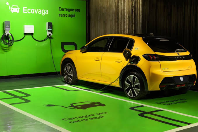 Pontos de recarga de carros elétricos: Rio fecha parceria com a Light