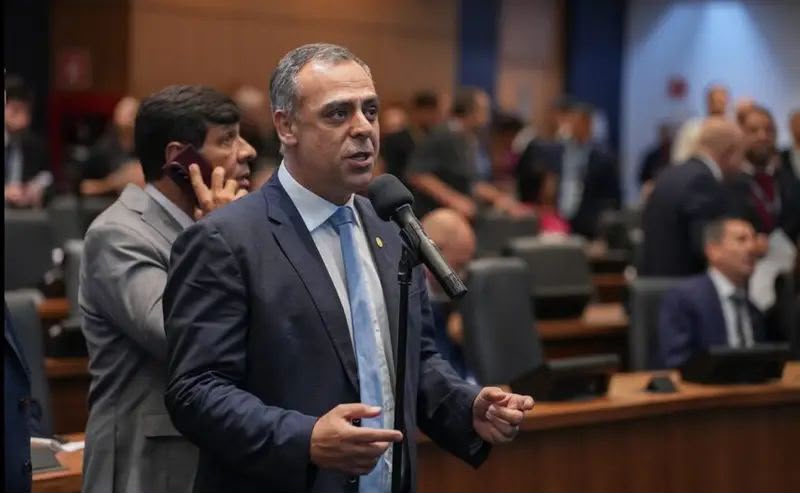 Projeto no Rio quer classificar CV e PCC como terroristas