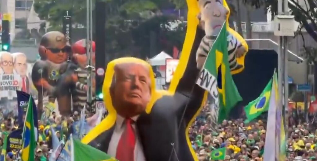 Trump evita apoio a Flávio após carta sobre Presidência do Brasil