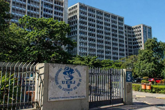 UERJ promove seminário sobre extremismos religiosos no Maracanã