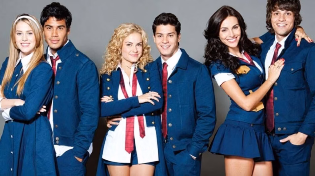 Velório de Lua Blanco reúne fãs e artistas no Rio