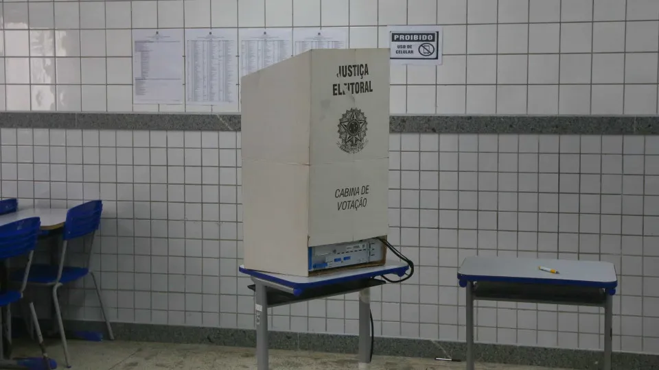 Votar no segundo turno: o que fazer se faltou ao 1º turno